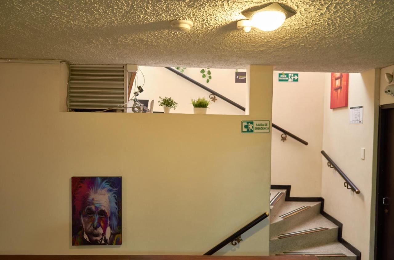 בוגוטה Hotel Alojate In מראה חיצוני תמונה