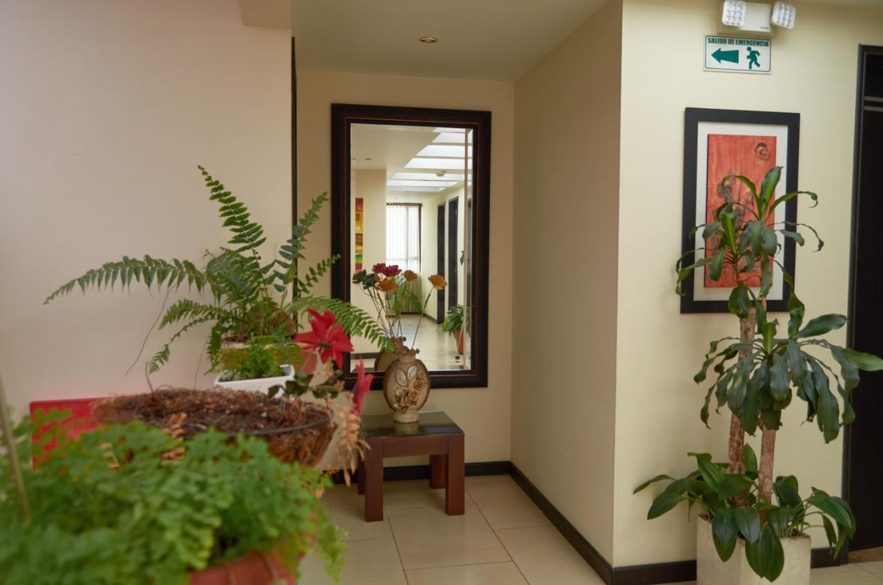 בוגוטה Hotel Alojate In מראה חיצוני תמונה