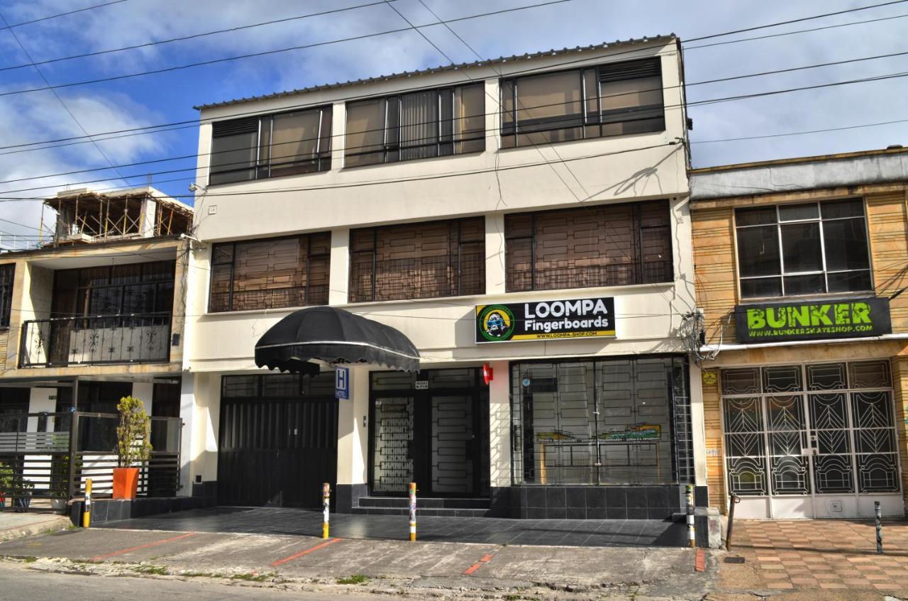 בוגוטה Hotel Alojate In מראה חיצוני תמונה
