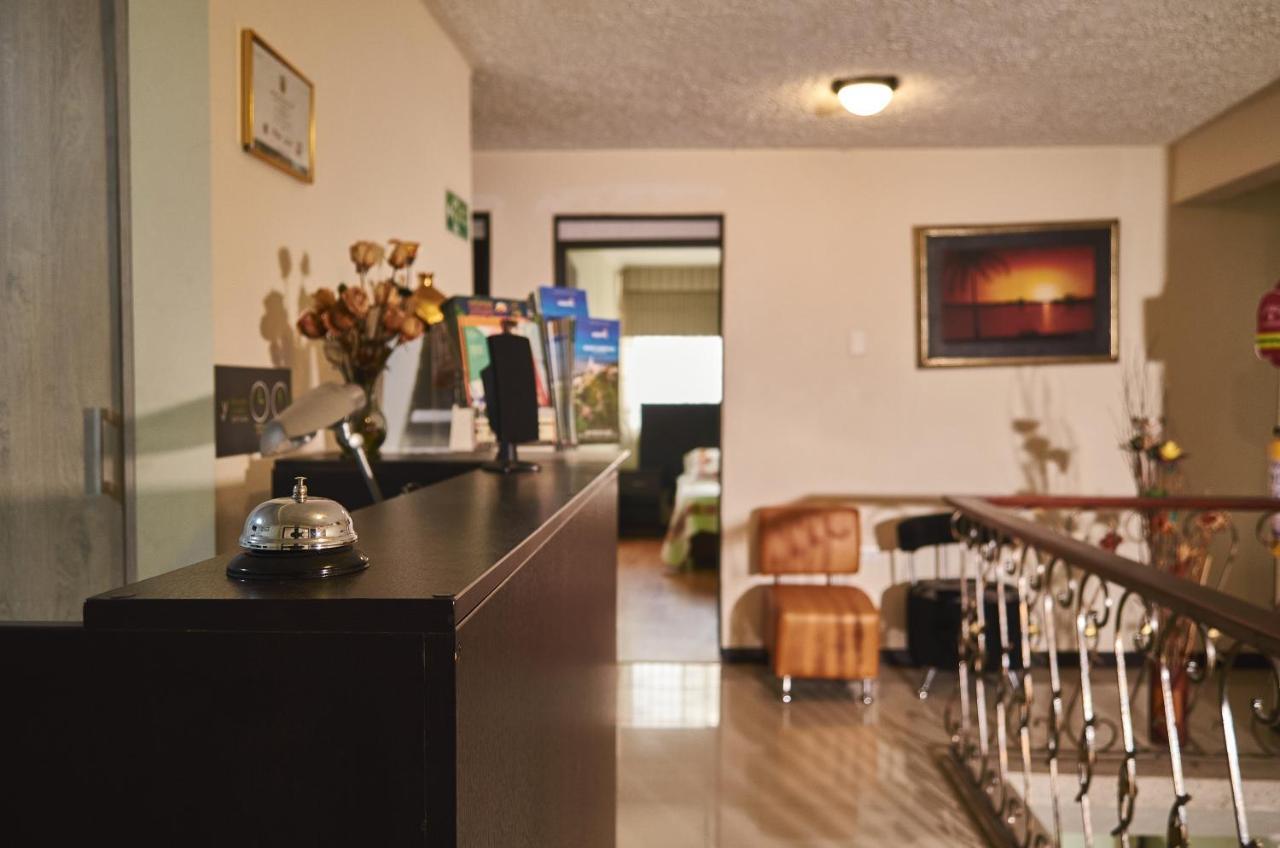 בוגוטה Hotel Alojate In מראה חיצוני תמונה