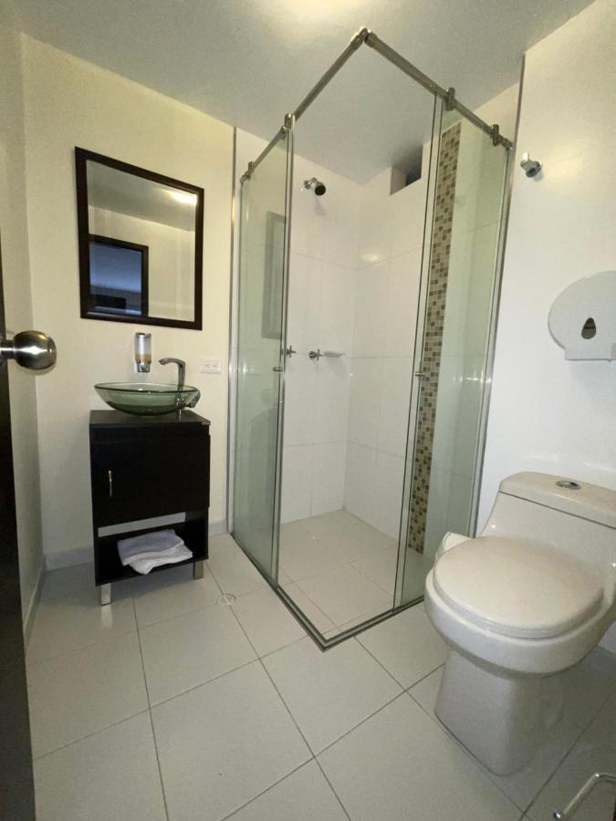 בוגוטה Hotel Alojate In מראה חיצוני תמונה