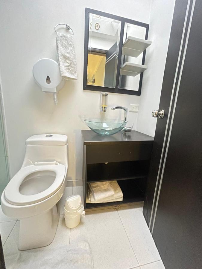 בוגוטה Hotel Alojate In מראה חיצוני תמונה