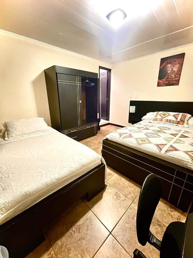 בוגוטה Hotel Alojate In מראה חיצוני תמונה