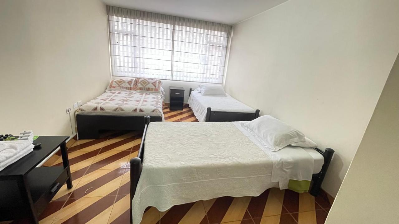 בוגוטה Hotel Alojate In מראה חיצוני תמונה